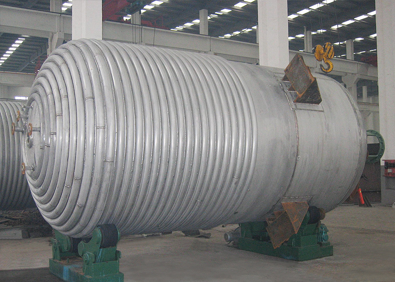 3-15m³外盘管不锈钢反应釜